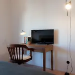 ゲストハウス The Lisbon Cool Design Suites - Self Check In & Parking リスボン