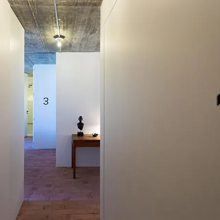 Pensión Columbano - Boutique Ensuites, Cokitchen & Parking *