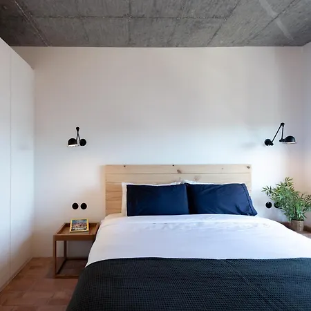 Cool Design Suites & Parking - Praca De Espanha 招待所