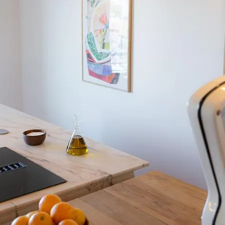 Pensión Columbano - Boutique Ensuites, Cokitchen & Parking Lisboa