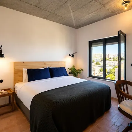 Portuguese Design Suites & Parking - Praca De Espanha Lisboa