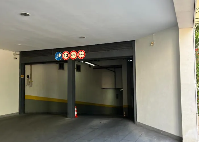 The Cool Design - Self Check In & Parking 4*